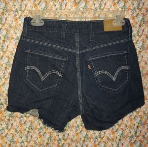 Levi's Sz 4 cutoffs